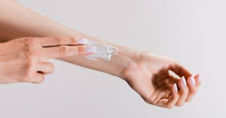 Această cremă inovatoare îți vaccinează pielea împotriva tetanosului fără ace, promițând o revoluție medicală!