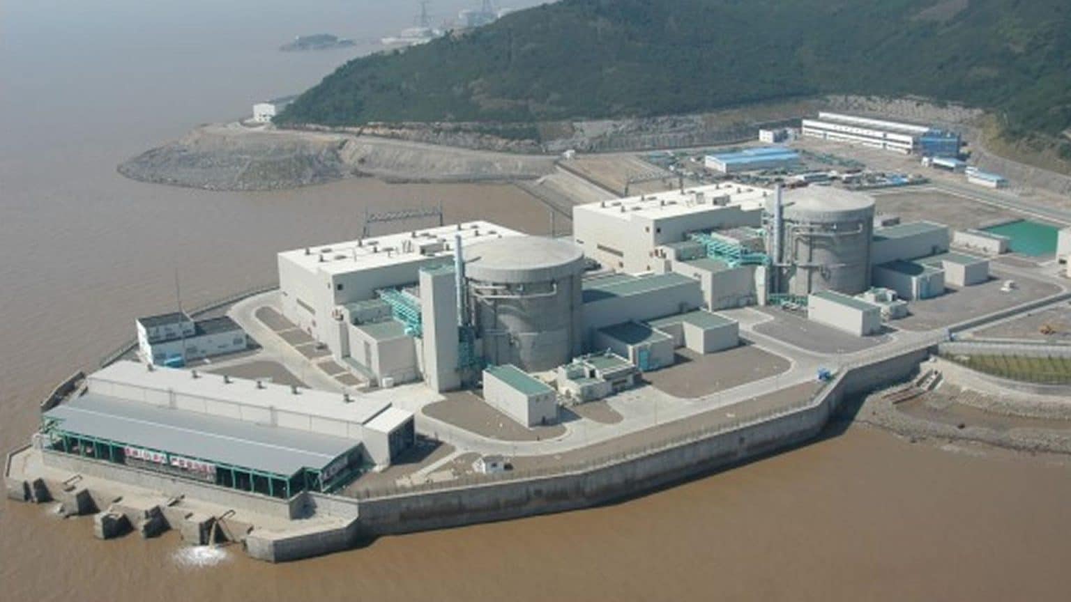China revoluționează lupta împotriva cancerului: Reactoare comerciale de izotopi pentru terapii inovatoare China revoluționează lupta împotriva cancerului: Reactoare comerciale de izotopi pentru terapii inovatoare!
