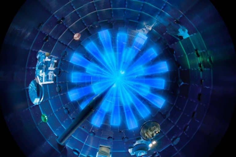 Această reacție de fuziune nucleară produce de 2 ori mai multă energie decât consumă: o promisiune pentru viitorul energetic