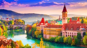 Aceste 5 destinații din România îți vor transforma vacanța în 2025: mii de ani de istorie și peisaje uimitoare!