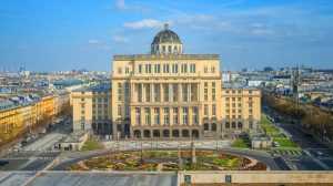 „Transformare uluitoare în 30 de ani”: această expoziție din Paris dezvăluie schimbările spectaculoase ale Bucureștiului
